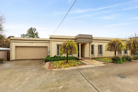 4/72A Sternberg Street, Kennington, Vic 3550