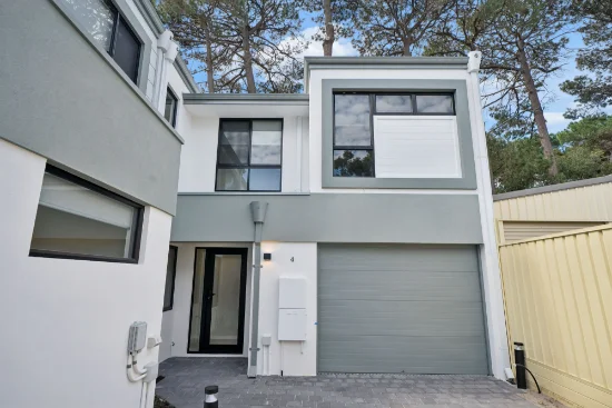 4/85 Walanna Drive, Karawara WA 6152-Image