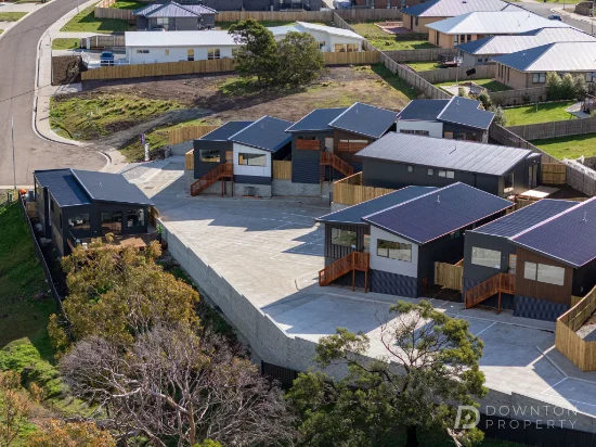 4/9 Achaderry Court, Howrah, Tas 7018
