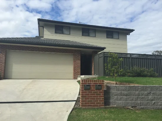 4/9 Tallowwood Crescent, Fletcher, NSW 2287