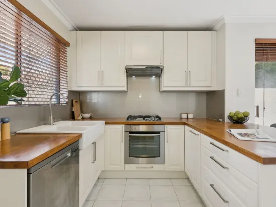 4/99 Clydesdale Street, Como WA 6152-Image
