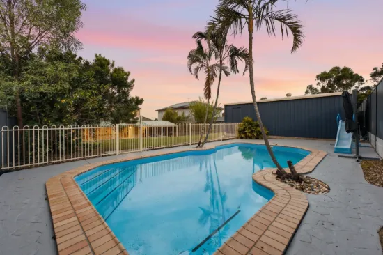4 Aberdeen Way, Narangba, Qld 4504