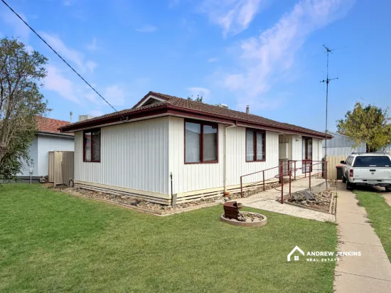 4 Acacia Street, Cobram, Vic 3644