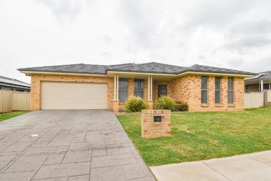 4 Agate Street, Orange, NSW 2800