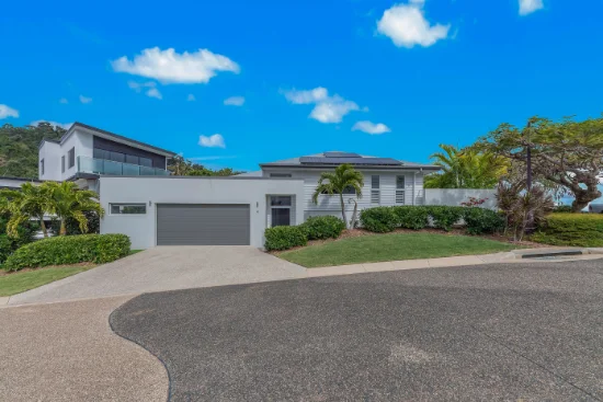4 Airlie View, Airlie Beach QLD 4802-Image