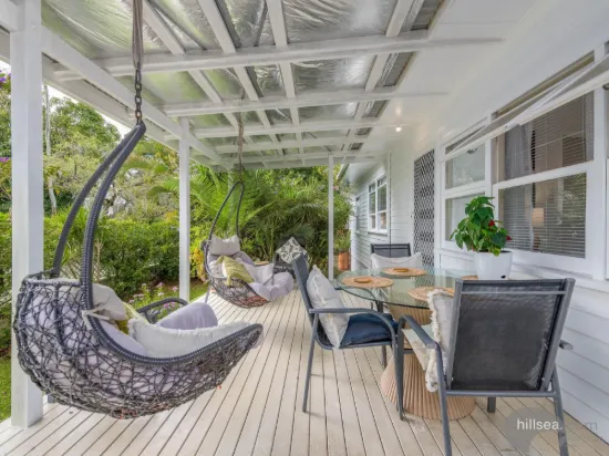 4 Allinga Street, Coombabah, Qld 4216