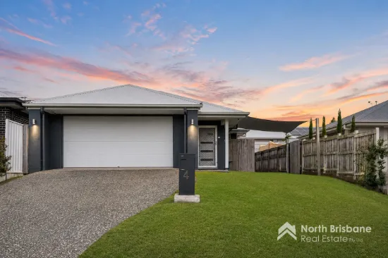 4 Amalthea Court, Burpengary, Qld 4505