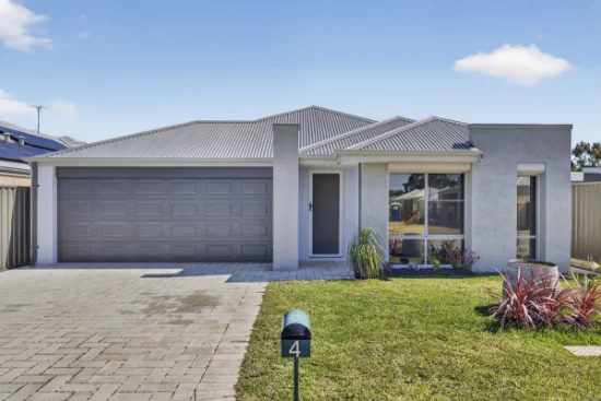 4 Angelo Road, Coodanup, WA 6210