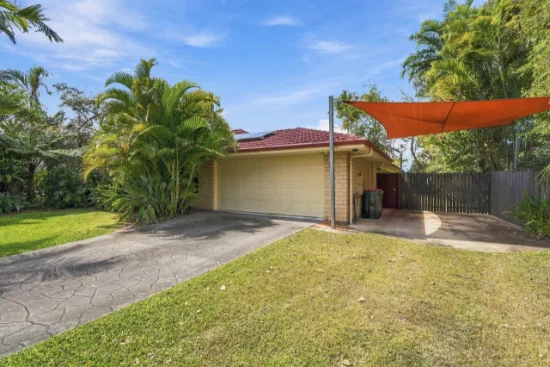 4 Aqualine Drive, Point Vernon, Qld 4655