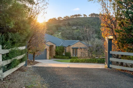 4 Arena Place, Royalla, NSW 2620