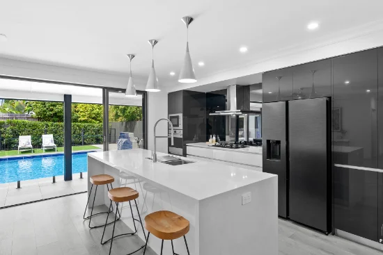 4 Argyle Close, Edge Hill, Qld 4870