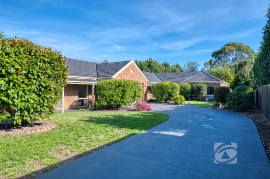 4 Arnott Place, Narre Warren North, Vic 3804