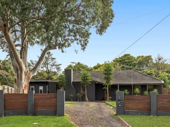 4 Baillie Court, Frankston, Vic 3199