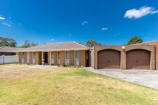 4 Balarang Court, Patterson Lakes, Vic 3197