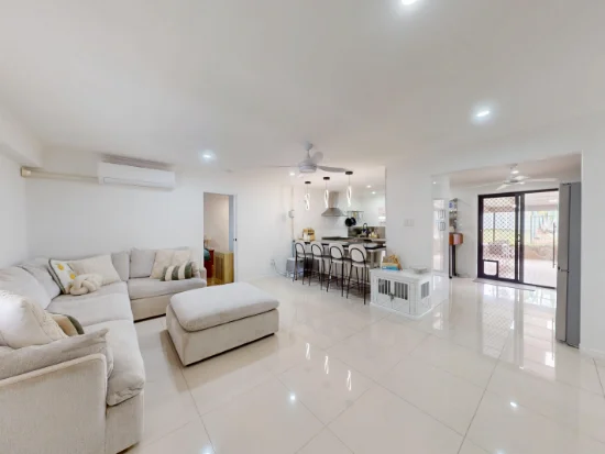 4 Bangalla Drive, Springwood, Qld 4127