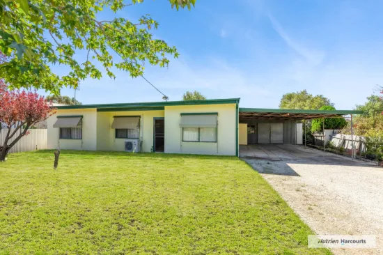 4 Barber Street, Pyramid Hill, Vic 3575