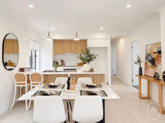 4 Barbeth Road, Greenbank, Qld 4124