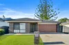 4 Bayswood Circuit, Redland Bay, Qld 4165