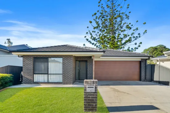4 Bayswood Circuit, Redland Bay, Qld 4165