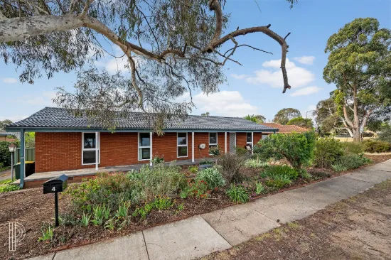 4 Beaurepaire Crescent, Holt, ACT 2615