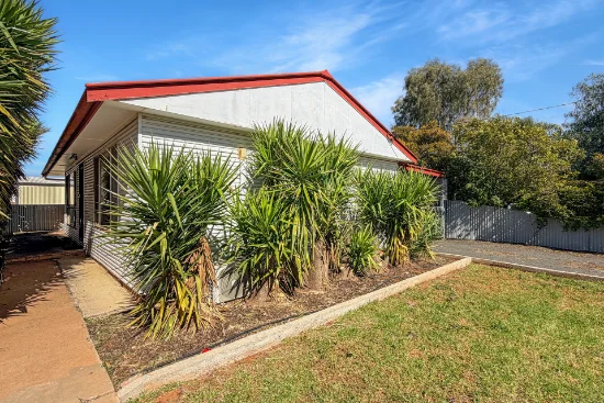 4 Becker Street, Cobar, NSW 2835