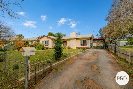 4 Belar Street, Dareton, NSW 2717
