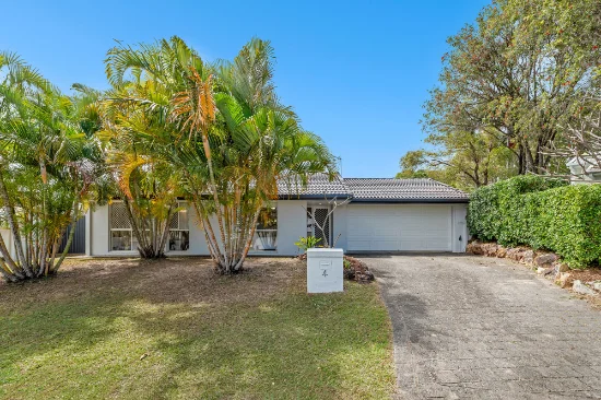 4 Bellbrook Close, Robina, Qld 4226