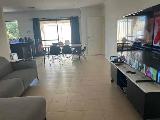 4 Berea Link, Madeley, WA 6065