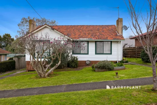 4 Bertram Street, Drouin, Vic 3818