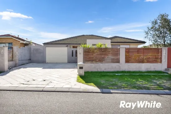 4 Blackbird Glen, Quinns Rocks, WA 6030