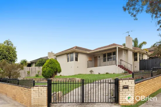 4 Bloom Street, Frankston, Vic 3199