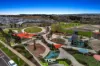 4 Bondi Walk, Berwick, Vic 3806-Image