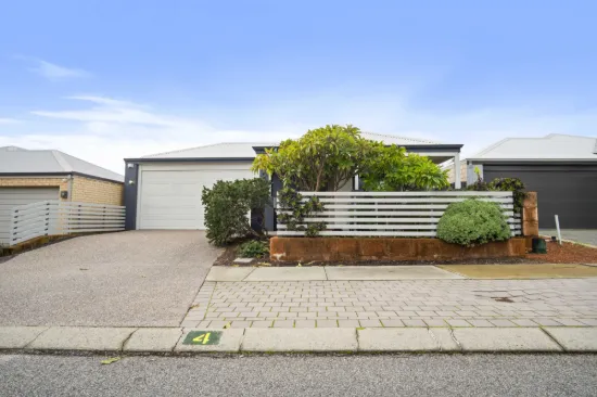 4 Bosbaan Place, Champion Lakes, WA 6111