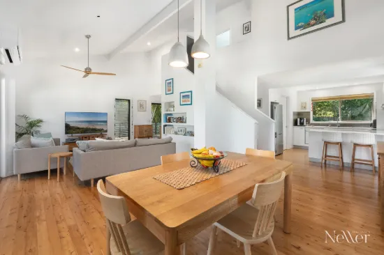 4 Boxsell Rise, Sunrise Beach, Qld 4567