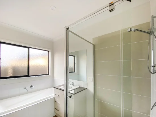 4 Bronze Street, Tarneit, Vic 3029-Image