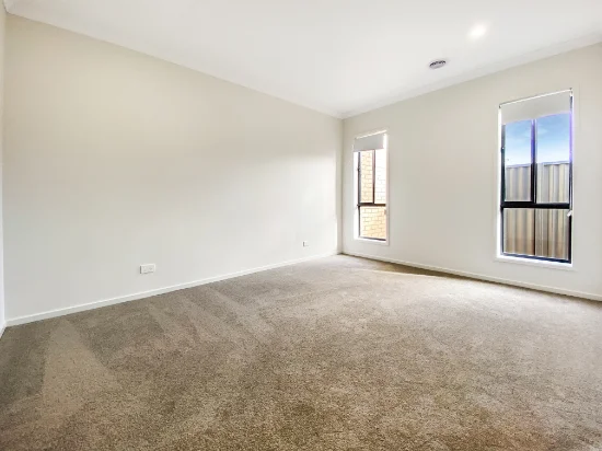 4 Bronze Street, Tarneit, Vic 3029-Image