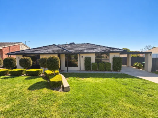 4 Bruce Street, West Wodonga, Vic 3690