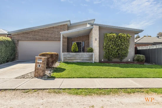 4 Buloke Crescent, Kilmore, Vic 3764