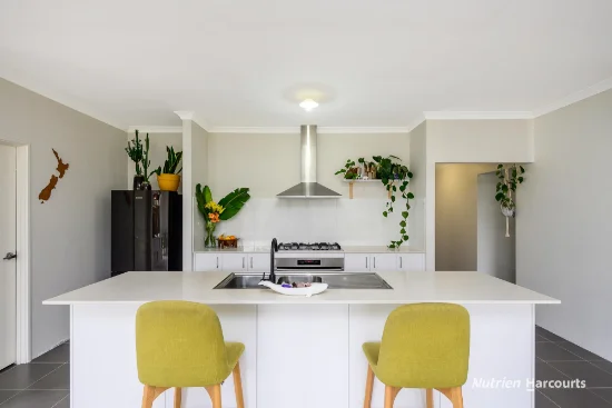 4 Bunker Crescent, Yanchep, WA 6035