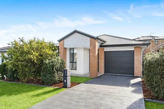 4 Cain Avenue, Gregory Hills, NSW 2557