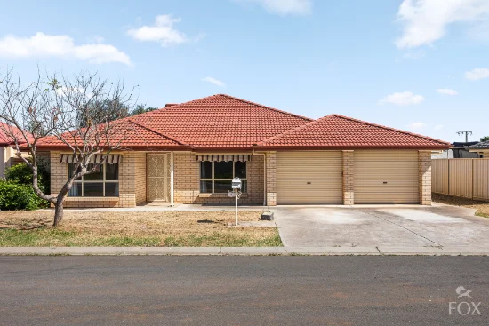 4 Canberra Court, Smithfield, SA 5114