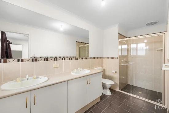 4 Canberra Court, Smithfield, SA 5114-Image