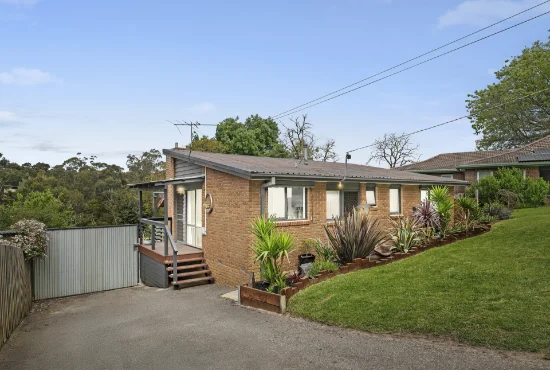 4 Candy Close, Seville, Vic 3139