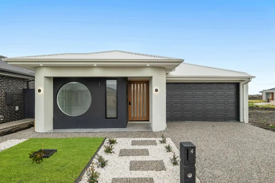 4 Cannich Street, Beveridge VIC 3753-Image