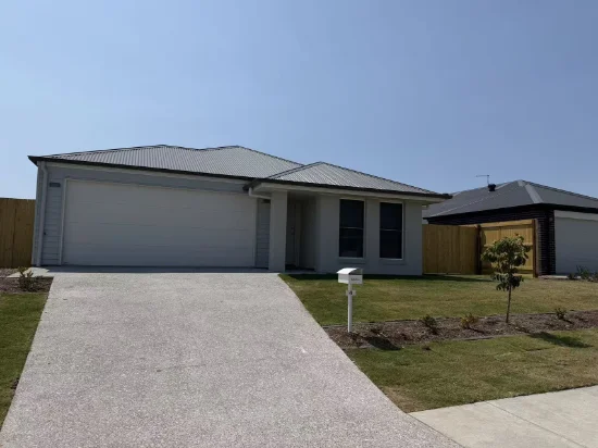 4 Carnaby Way, Logan Reserve, Qld 4133