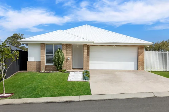 4 Catalina Place, BADAGARANG NSW 2540-Image