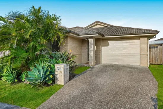 4 Charles Avenue, Pimpama, Qld 4209