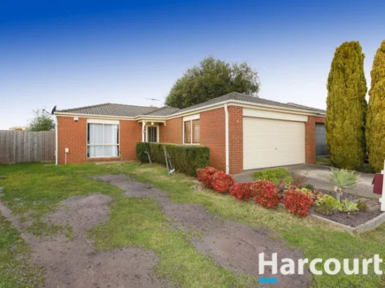 4 Charlotte Place, Cranbourne West, Vic 3977