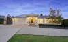 4 Chester Circuit, Huon Creek, Vic 3691