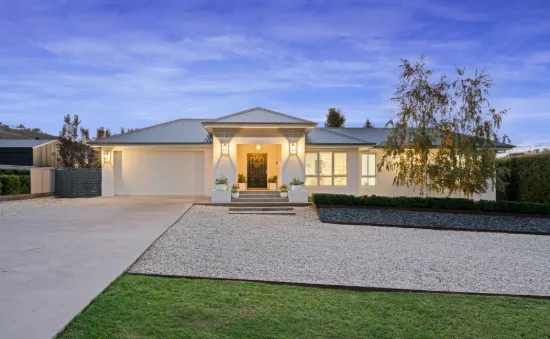 4 Chester Circuit, Huon Creek, Vic 3691